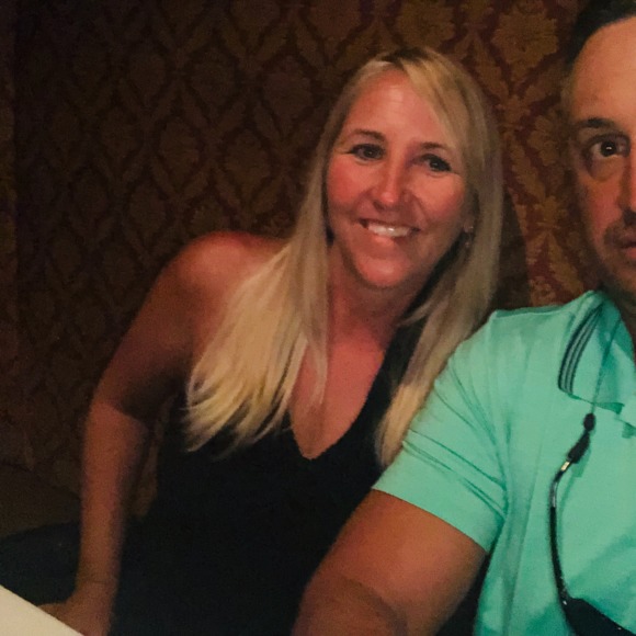 Meet your Posher, Sarah - Picture 1 of 1